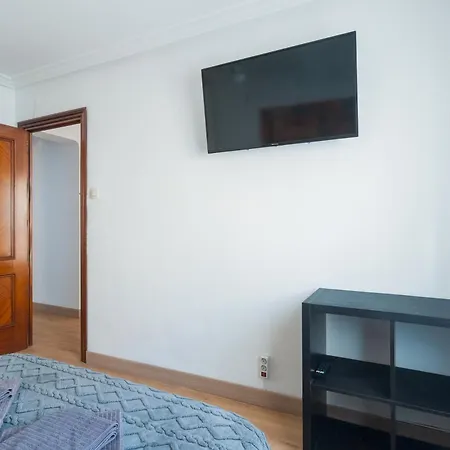 Macarena Muy Luminoso